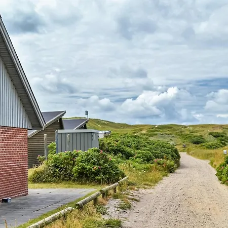 2 Bedroom Amazing In Apartamento Hvide Sande